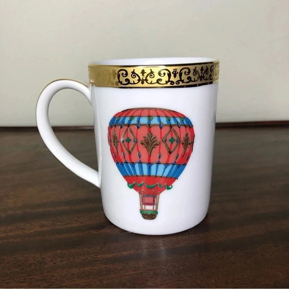 Gold Buffet Royal Gallery 1991 Hot Air Balloon Red Mug - Picture 1 of 5